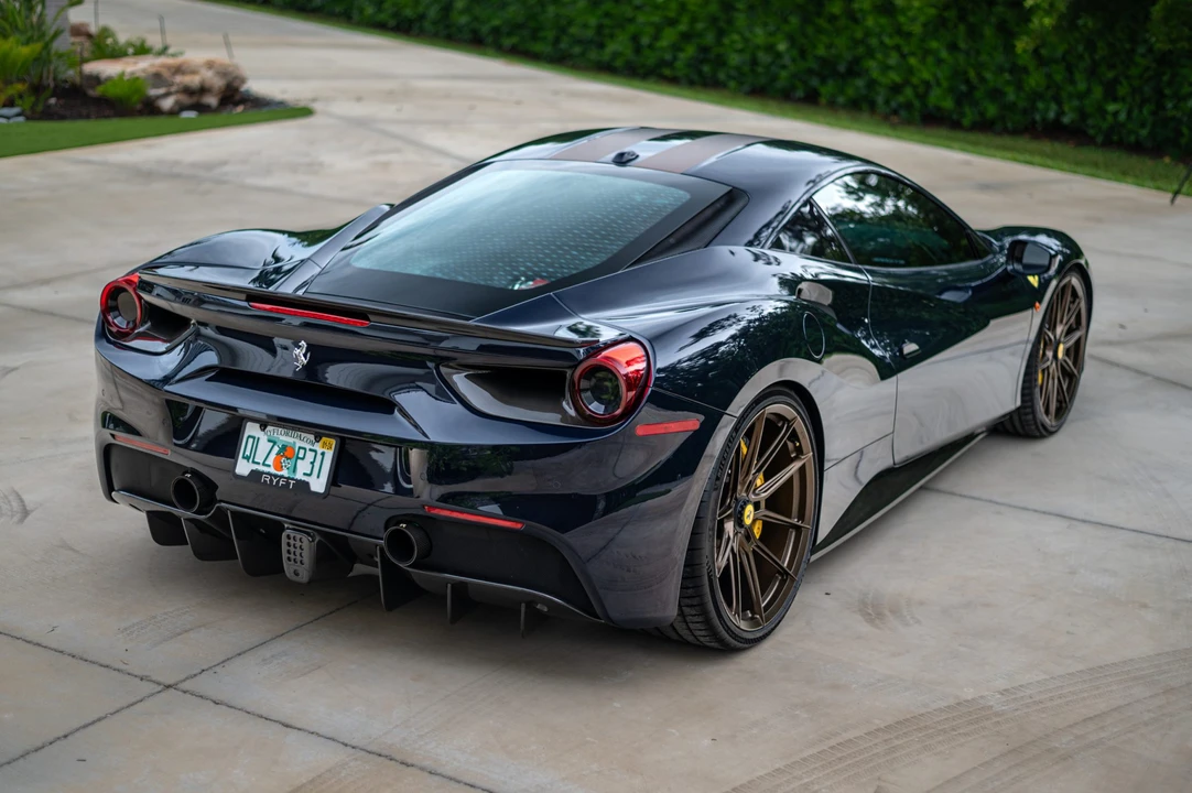 2018 Ferrari 488 GTB - Image 17 of 31