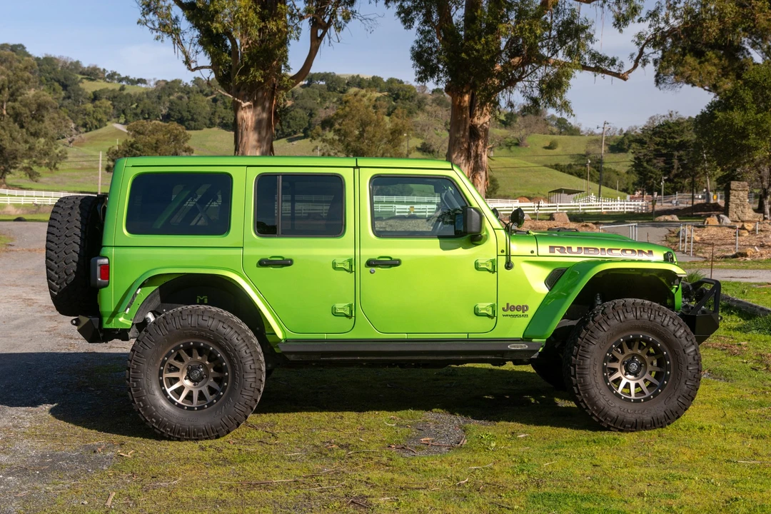 2018 Jeep JL Wrangler - Image 11 of 31