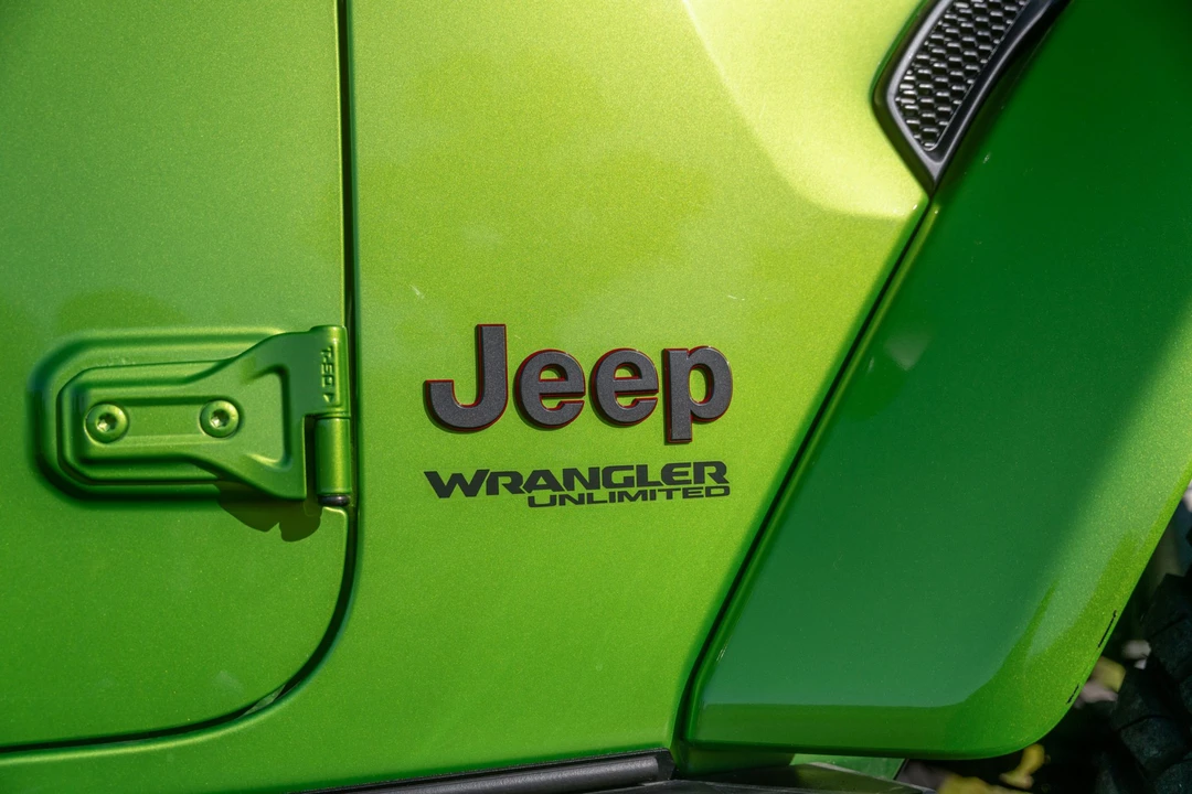 2018 Jeep JL Wrangler - Image 28 of 31