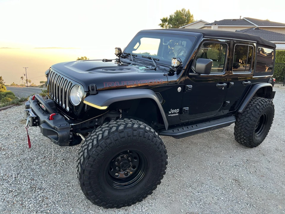 2018 Jeep JL Wrangler - Image 14 of 31