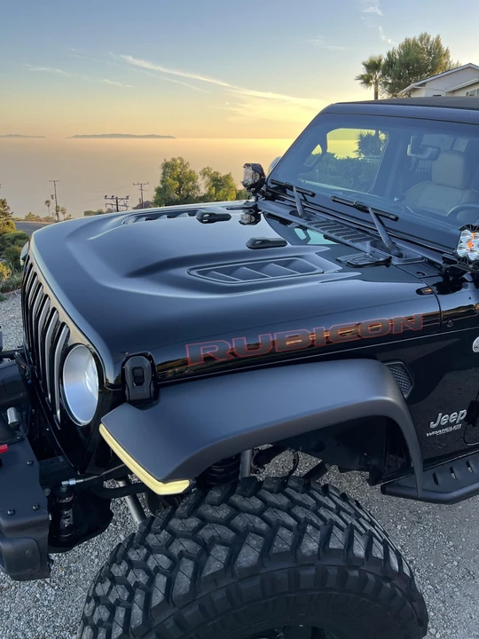 2018 Jeep JL Wrangler - Image 29 of 31