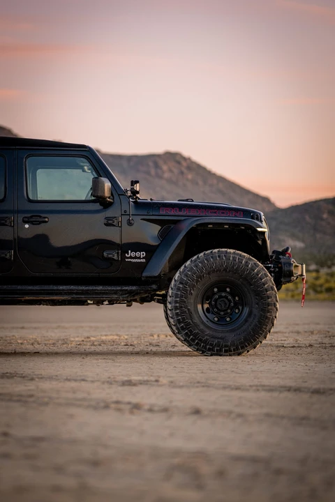 2018 Jeep JL Wrangler - Image 24 of 31