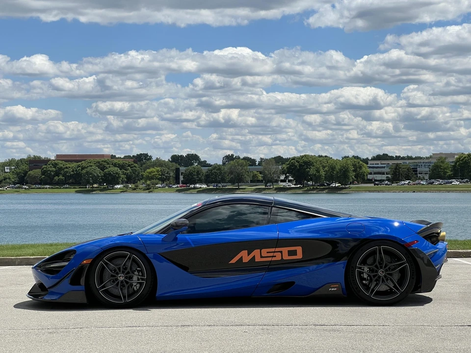 2018 McLaren 720S - Image 23 of 31