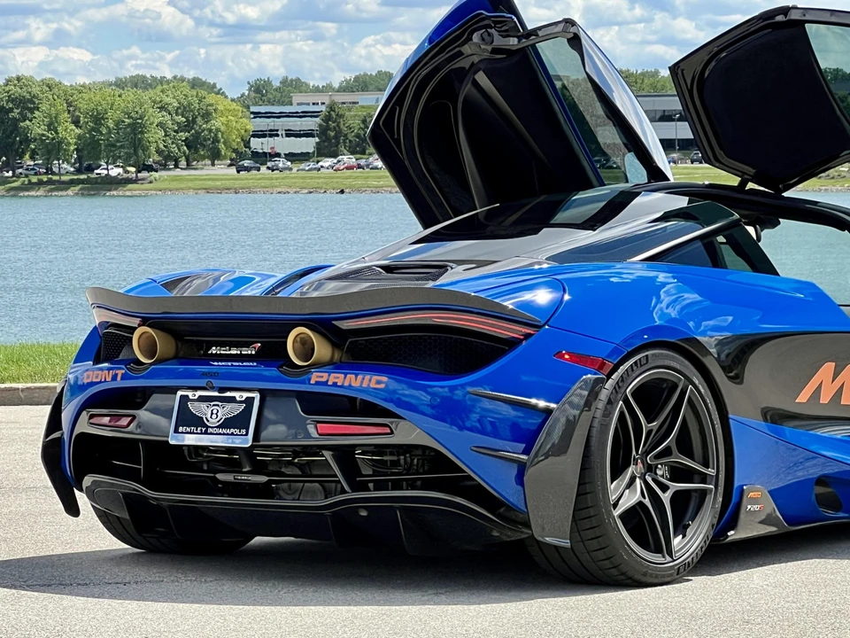 2018 McLaren 720S - Image 16 of 31