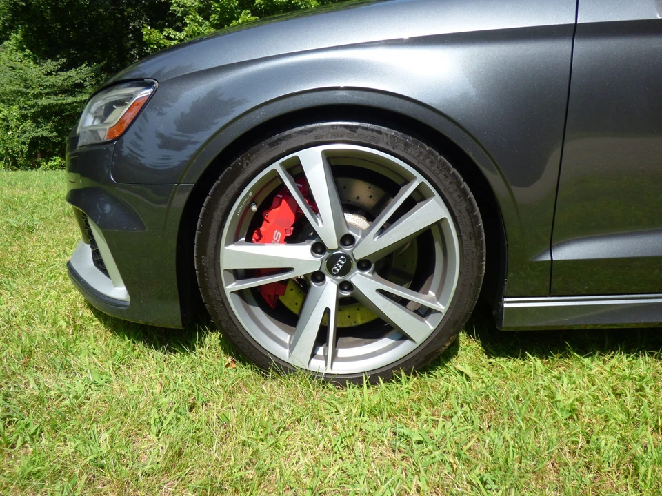 2019 Audi 8V RS3 - Image 30 of 31