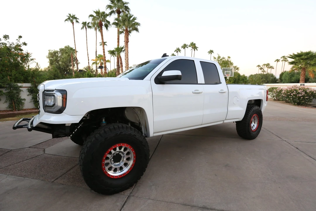 2019 GMC Sierra 4th Gen - Image 2 of 31