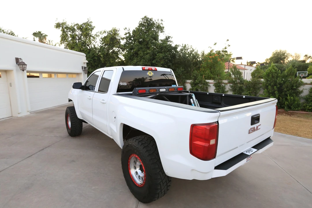2019 GMC Sierra 4th Gen - Image 17 of 31