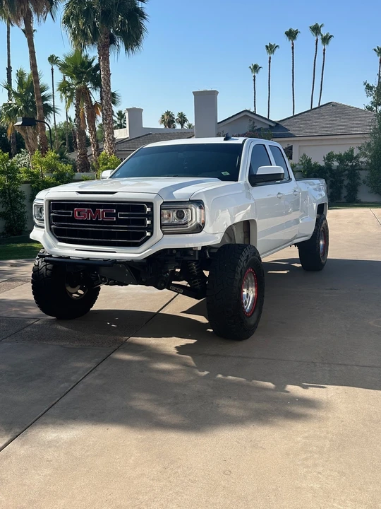 2019 GMC Sierra 4th Gen - Image 5 of 31