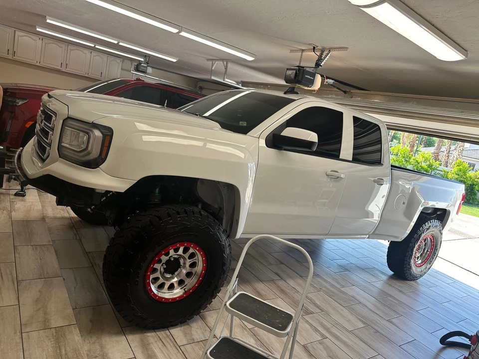 2019 GMC Sierra 4th Gen - Image 3 of 31