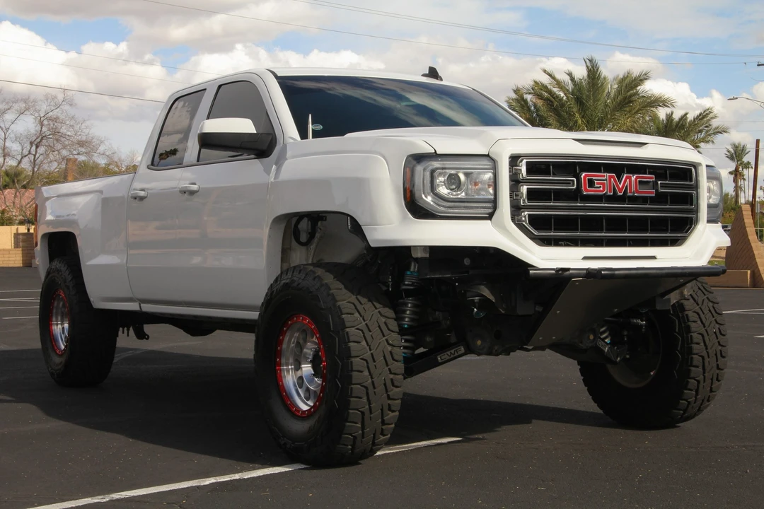2019 GMC Sierra 4th Gen - Image 9 of 31