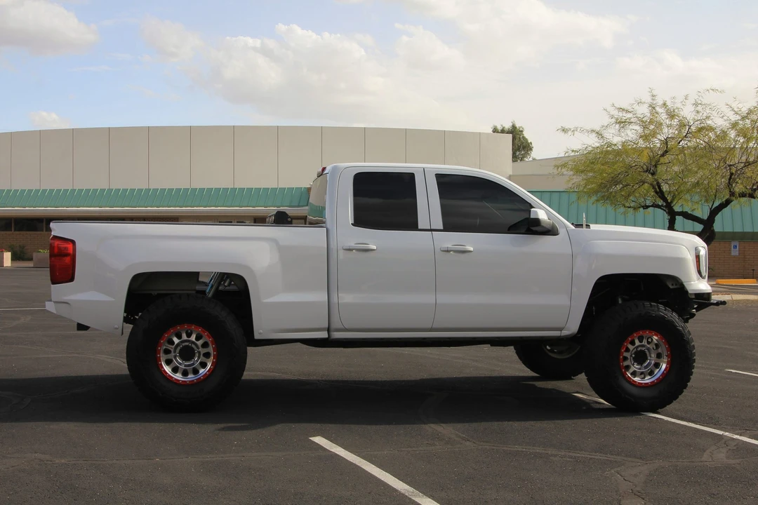 2019 GMC Sierra 4th Gen - Image 11 of 31