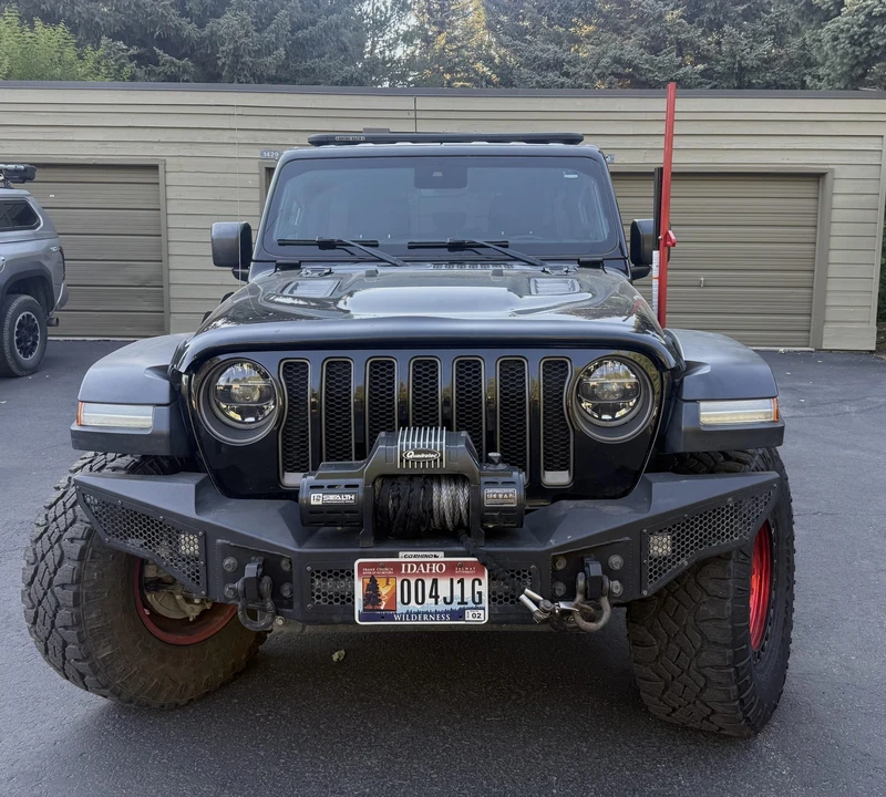 2019 Jeep JL Wrangler - Image 17 of 31