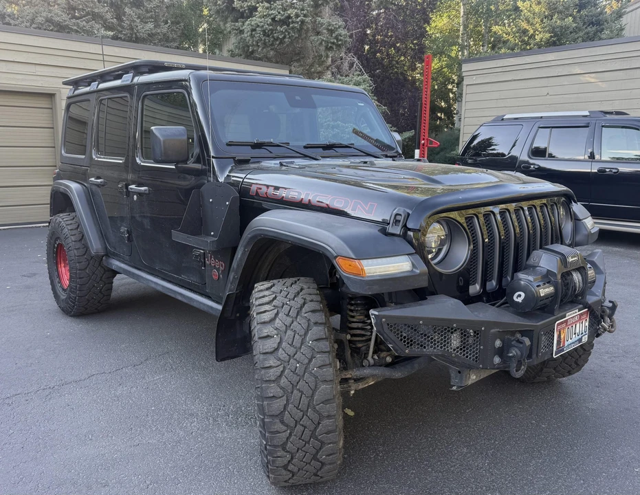 2019 Jeep JL Wrangler - Image 13 of 31