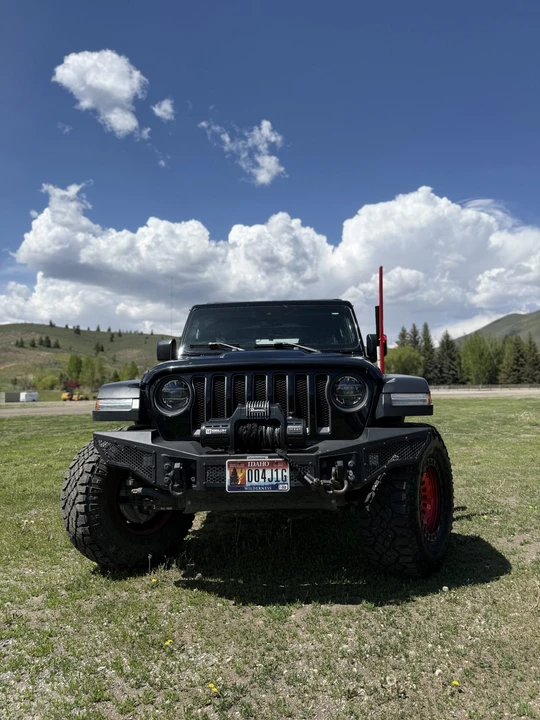 2019 Jeep JL Wrangler - Image 16 of 31