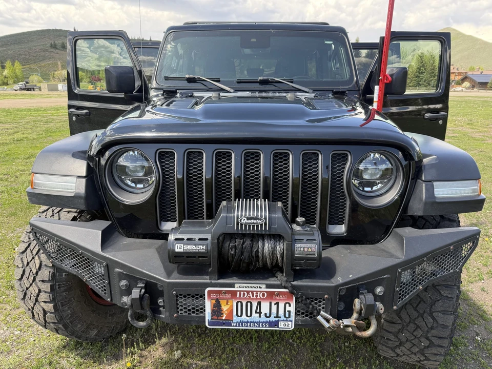 2019 Jeep JL Wrangler - Image 25 of 31