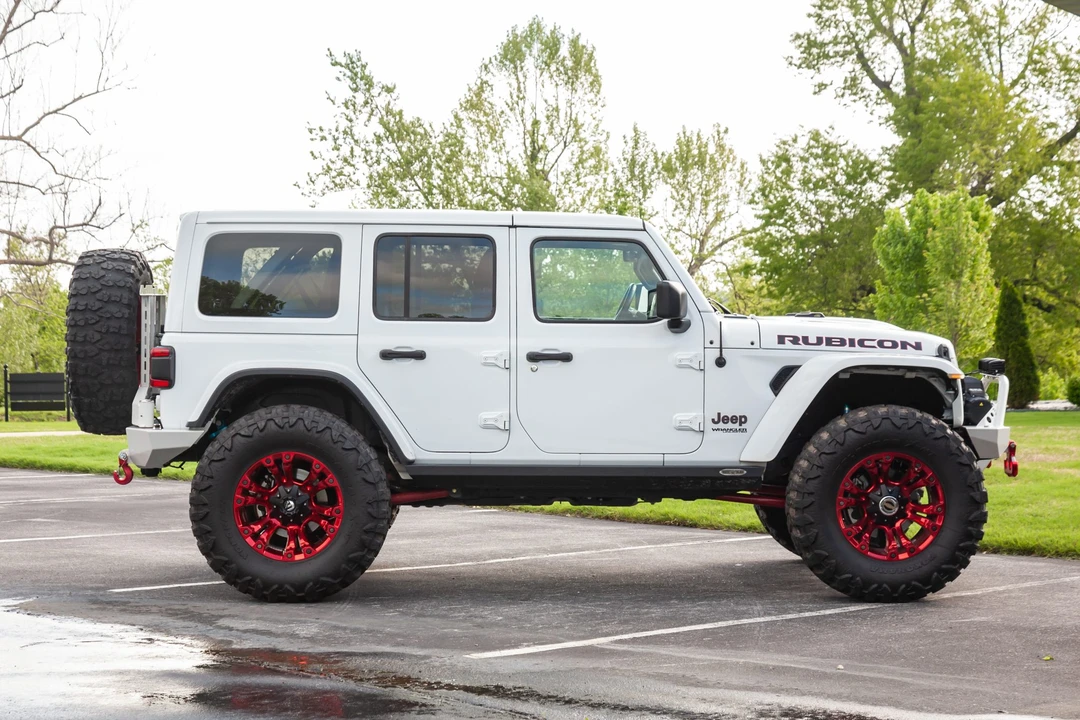 2019 Jeep JL Wrangler - Image 6 of 31