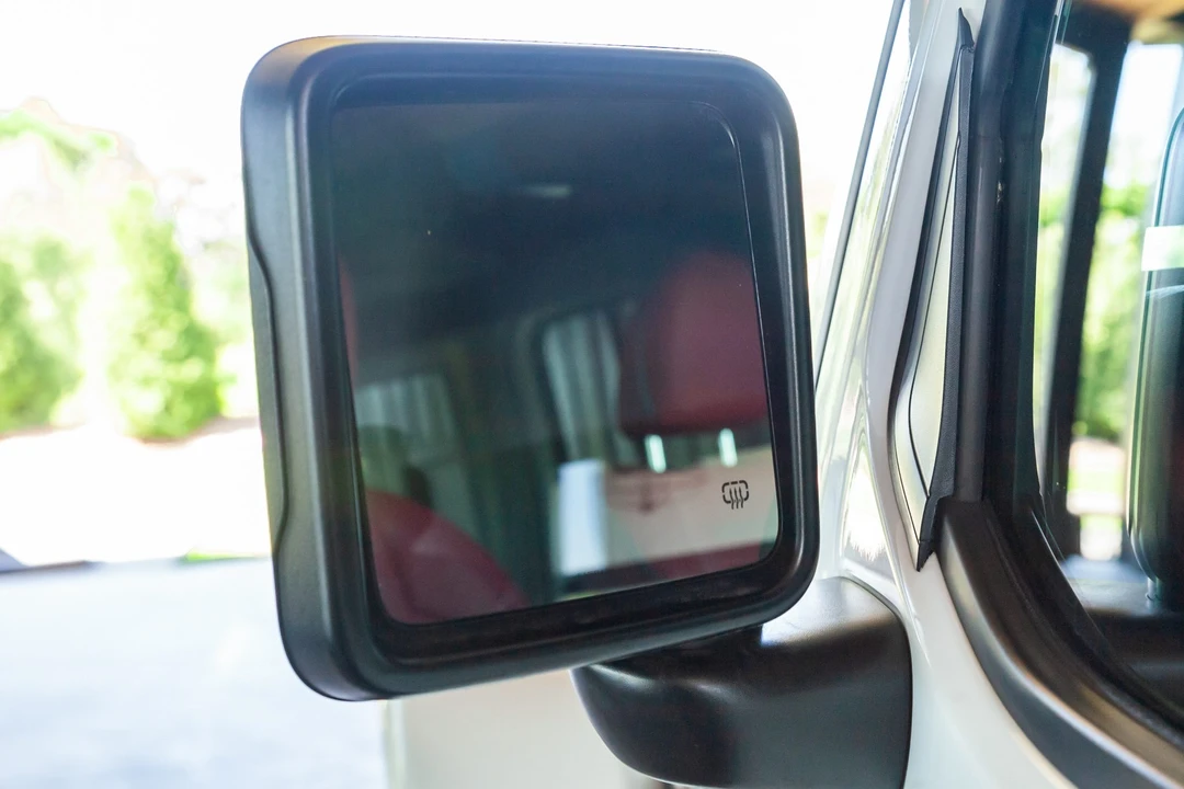 2019 Jeep JL Wrangler - Image 21 of 31
