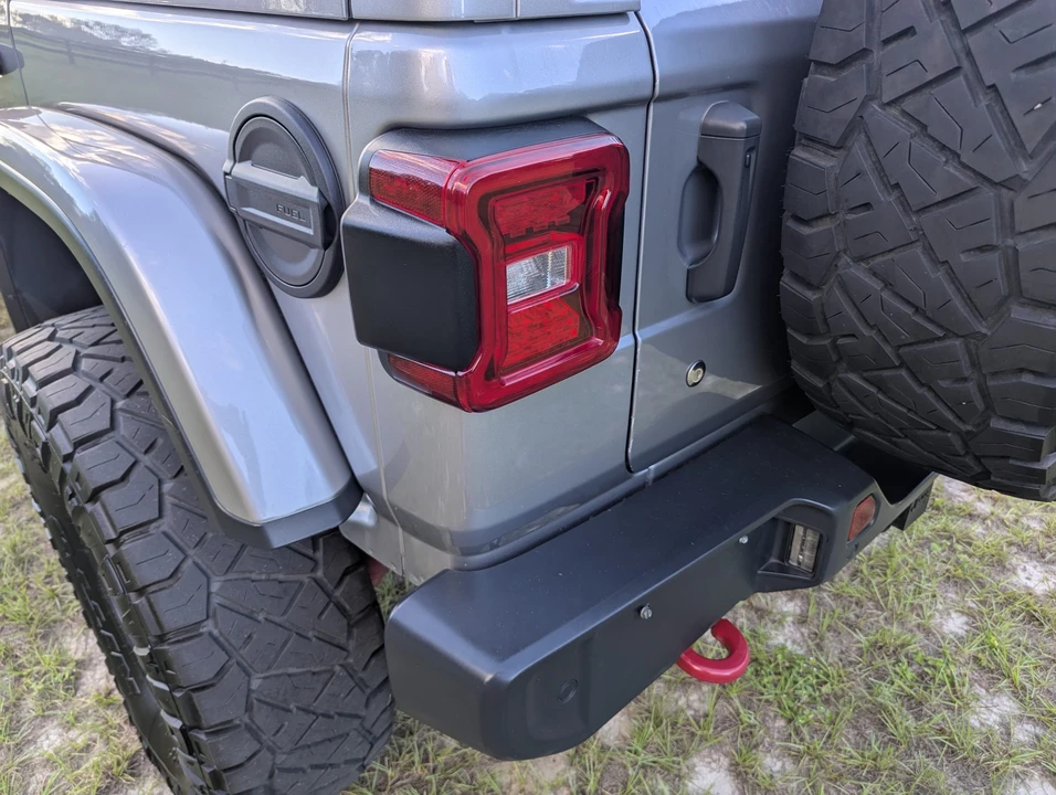 2019 Jeep JL Wrangler - Image 24 of 31