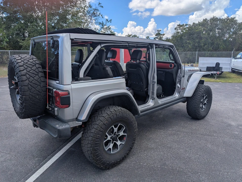 2019 Jeep JL Wrangler - Image 13 of 31