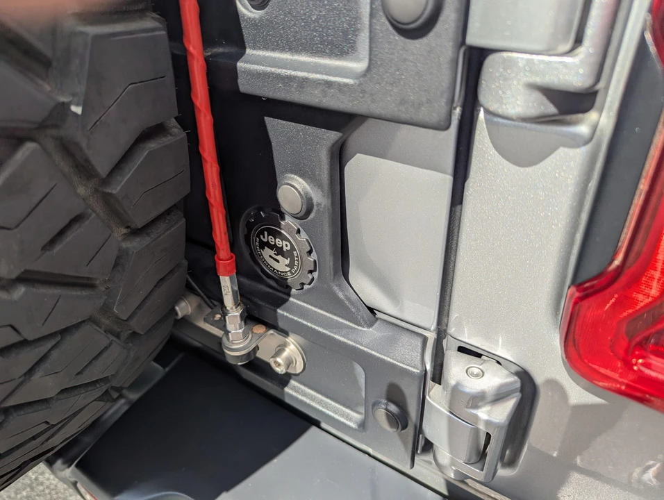 2019 Jeep JL Wrangler - Image 27 of 31