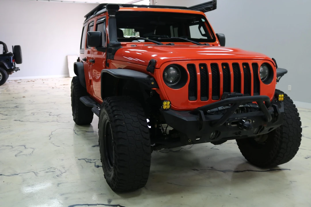 2019 Jeep JL Wrangler - Image 5 of 31