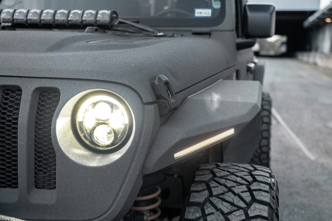 2019 Jeep JL Wrangler - Image 18 of 31