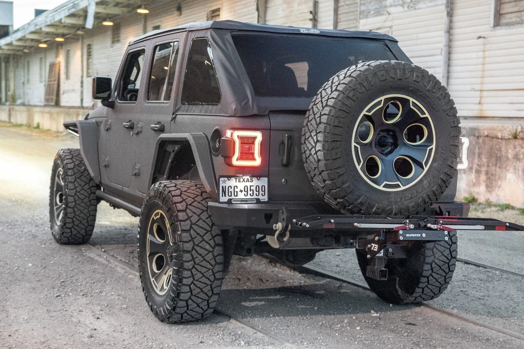 2019 Jeep JL Wrangler - Image 4 of 31