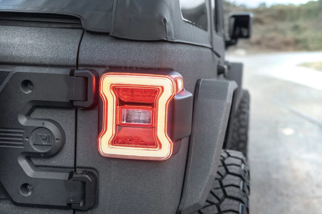 2019 Jeep JL Wrangler - Image 31 of 31