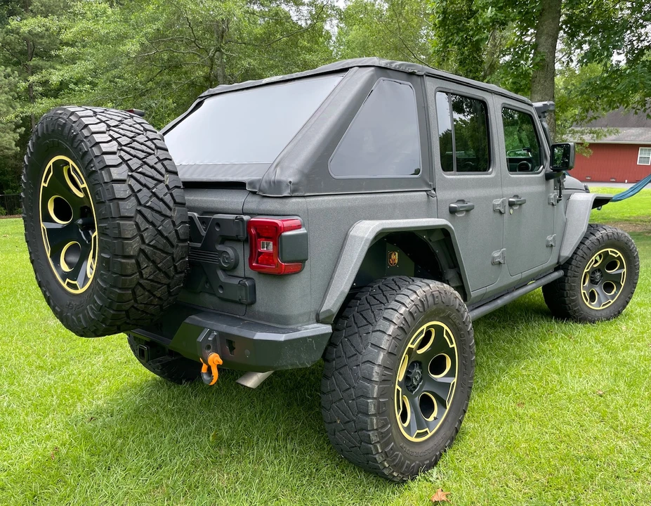 2019 Jeep JL Wrangler - Image 6 of 31