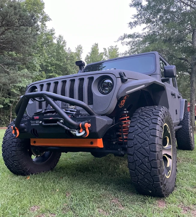 2019 Jeep JL Wrangler - Image 14 of 31
