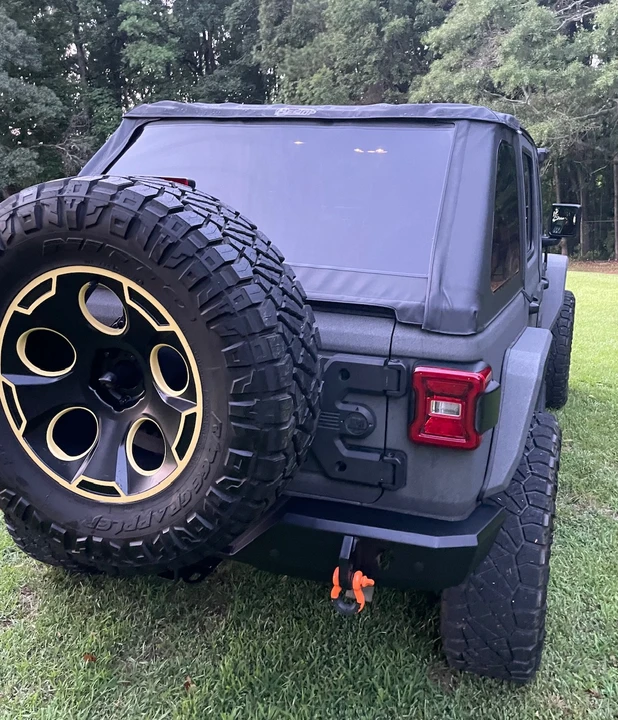 2019 Jeep JL Wrangler - Image 21 of 31