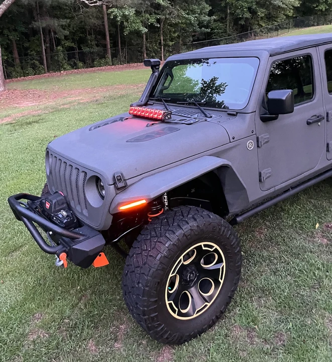 2019 Jeep JL Wrangler - Image 30 of 31