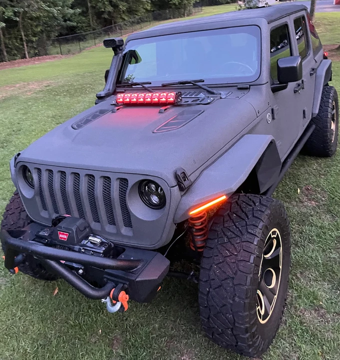 2019 Jeep JL Wrangler - Image 29 of 31