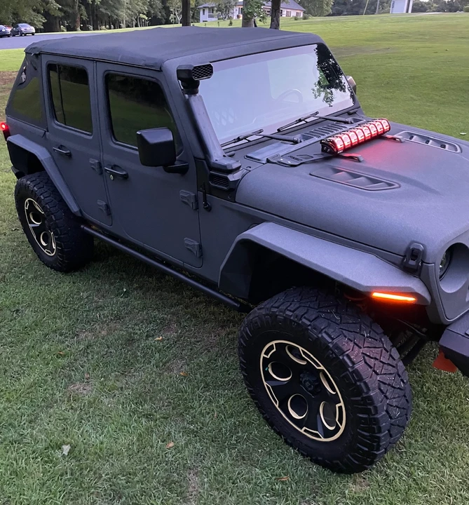 2019 Jeep JL Wrangler - Image 27 of 31
