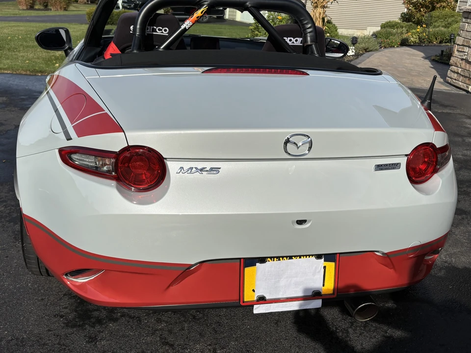 2019 Mazda ND MX-5 Miata - Image 9 of 31