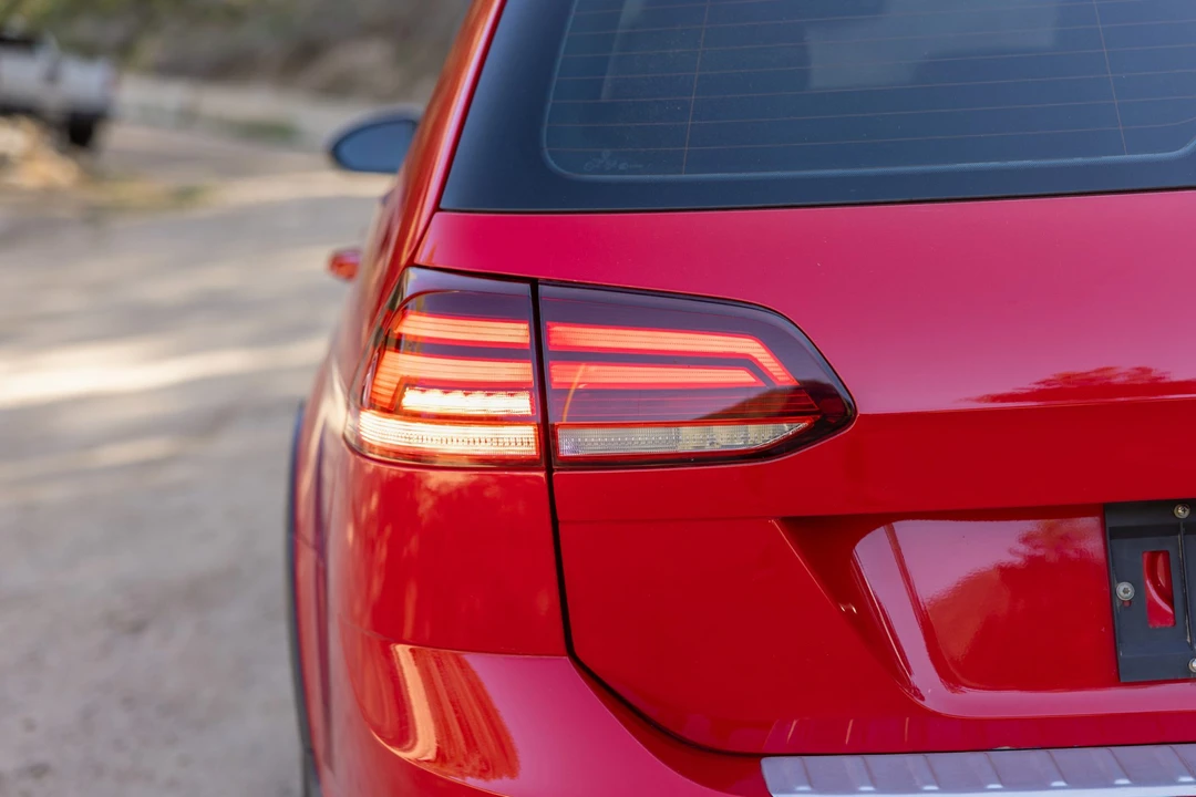 2019 Volkswagen Golf Mk7 - Image 16 of 31