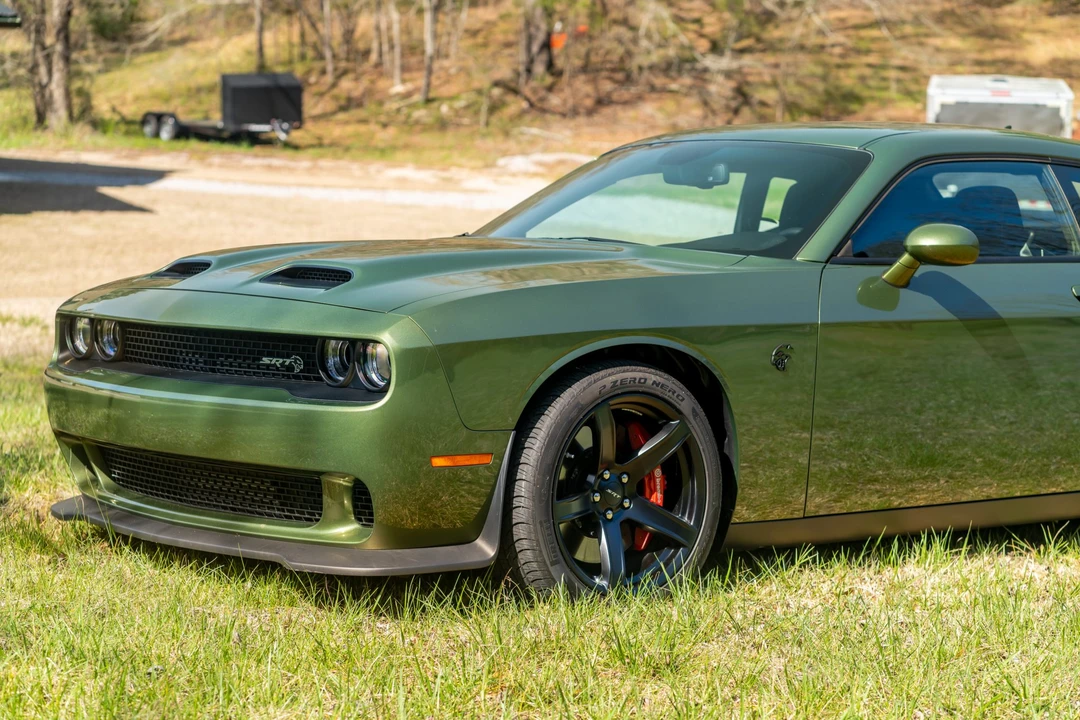 2020 Dodge Challenger SRT Hellcat 3rd Gen - Image 25 of 31