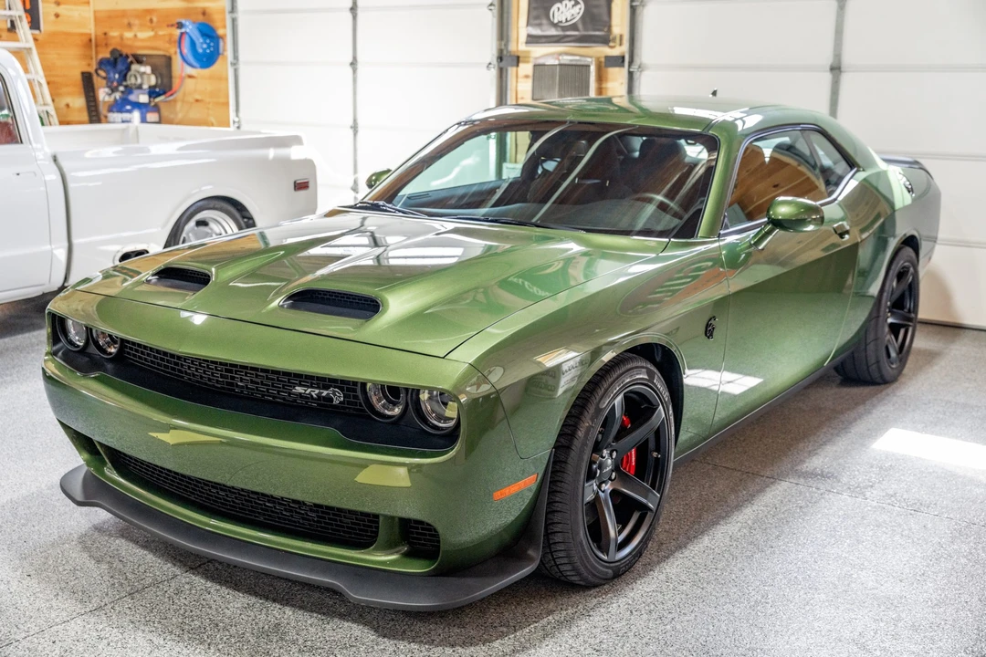 2020 Dodge Challenger SRT Hellcat 3rd Gen - Image 15 of 31
