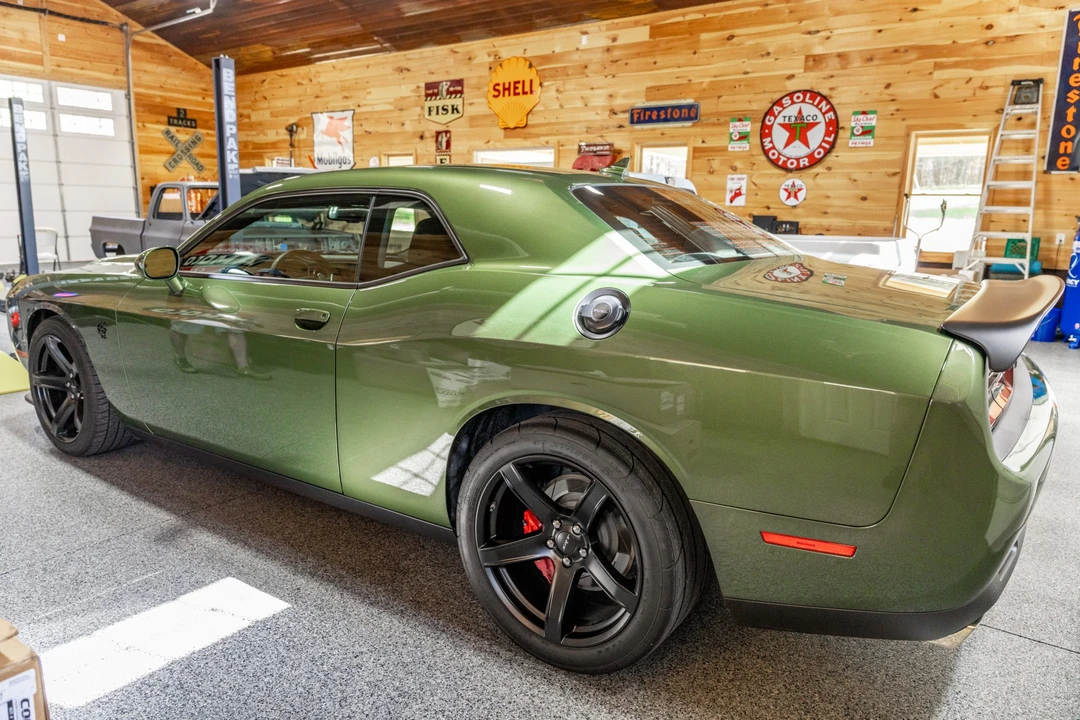 2020 Dodge Challenger SRT Hellcat 3rd Gen - Image 17 of 31