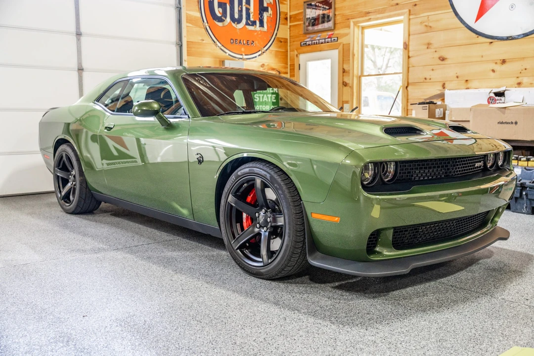 2020 Dodge Challenger SRT Hellcat 3rd Gen - Image 20 of 31