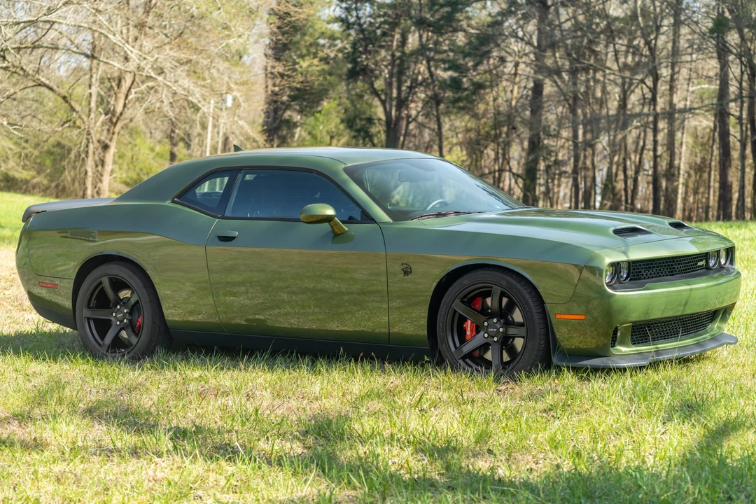 2020 Dodge Challenger SRT Hellcat 3rd Gen - Image 12 of 31