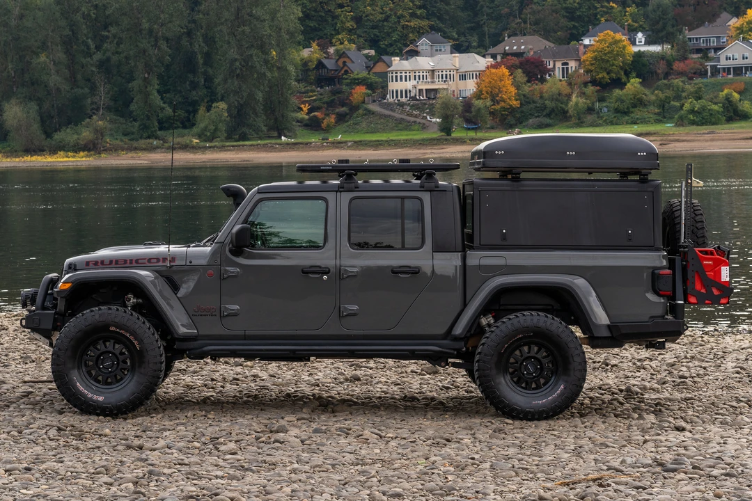 2020 Jeep JT Gladiator - Image 14 of 31