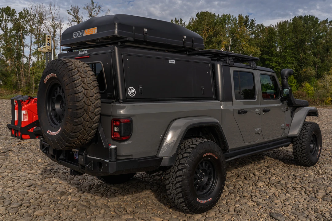 2020 Jeep JT Gladiator - Image 18 of 31