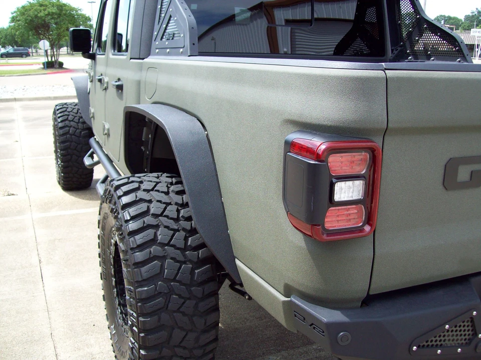 2020 Jeep JT Gladiator - Image 12 of 31