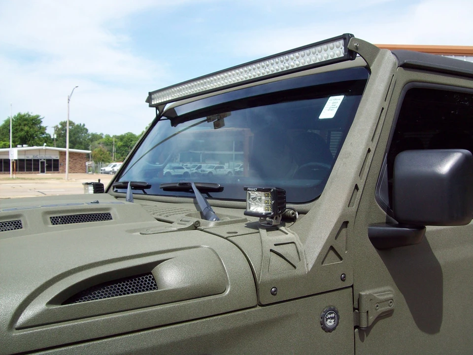 2020 Jeep JT Gladiator - Image 16 of 31