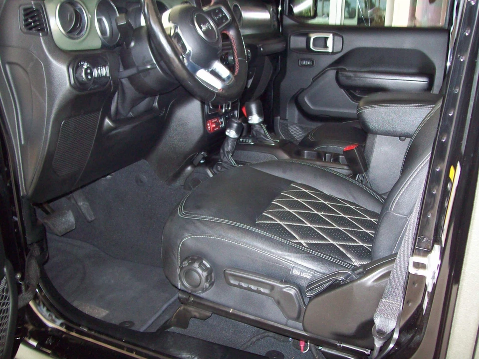 2020 Jeep JT Gladiator - Image 30 of 31