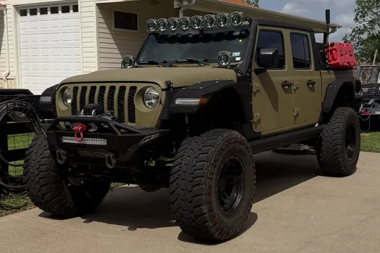 2020 Jeep Gladiator Sport