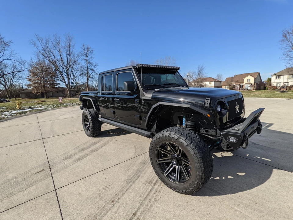 2020 Jeep JT Gladiator - Image 5 of 31