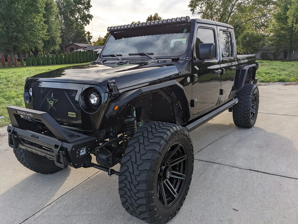 2020 Jeep JT Gladiator - Image 13 of 31