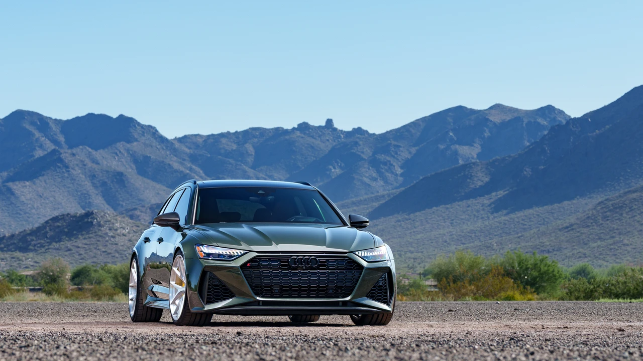 2021 Audi C8 RS6 - Image 28 of 31
